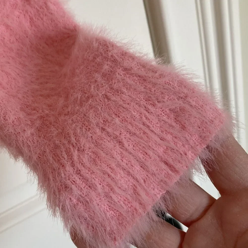 Vivi Womens‎ Eyelash Fuzzy Crop Sweater Pink Size M Long Sleeve Barbie
